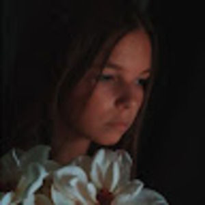 Meet your Posher, Mia